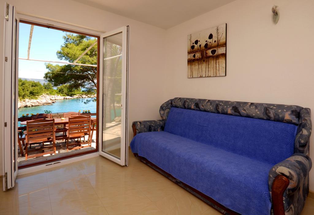 Pavao Apartments Vrboska Ngoại thất bức ảnh