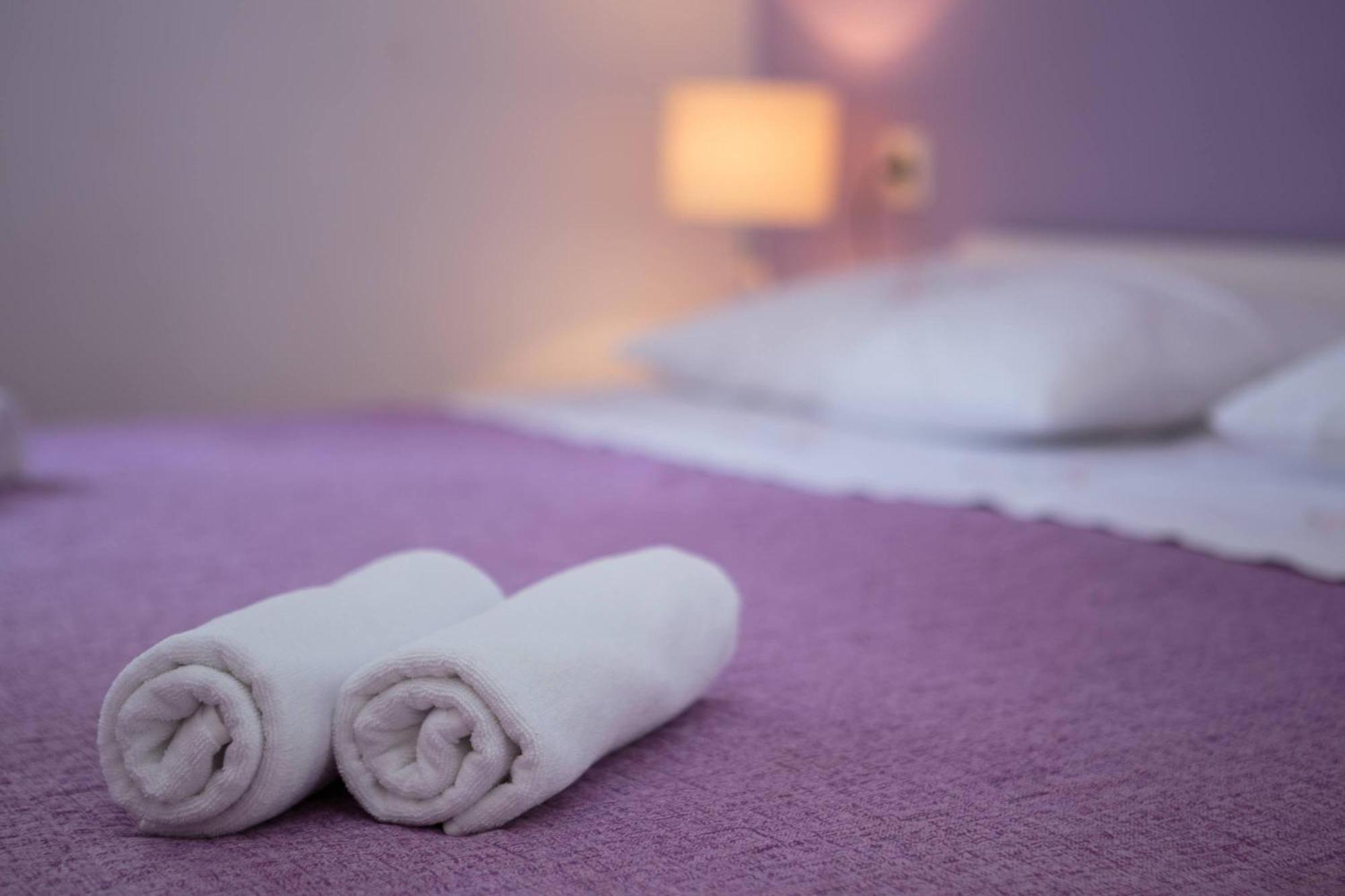 Pavao Apartments Vrboska Phòng bức ảnh