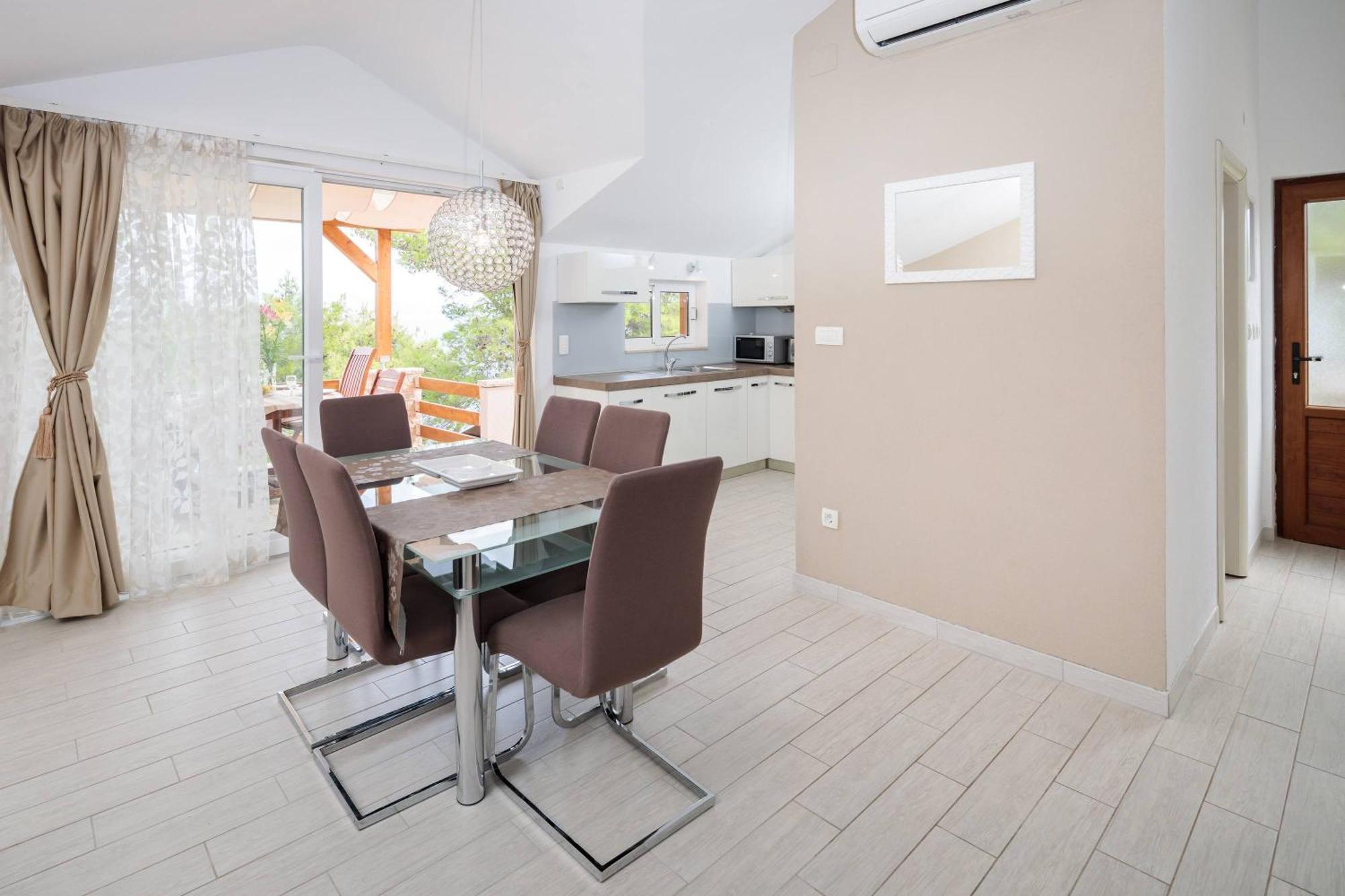 Pavao Apartments Vrboska Phòng bức ảnh
