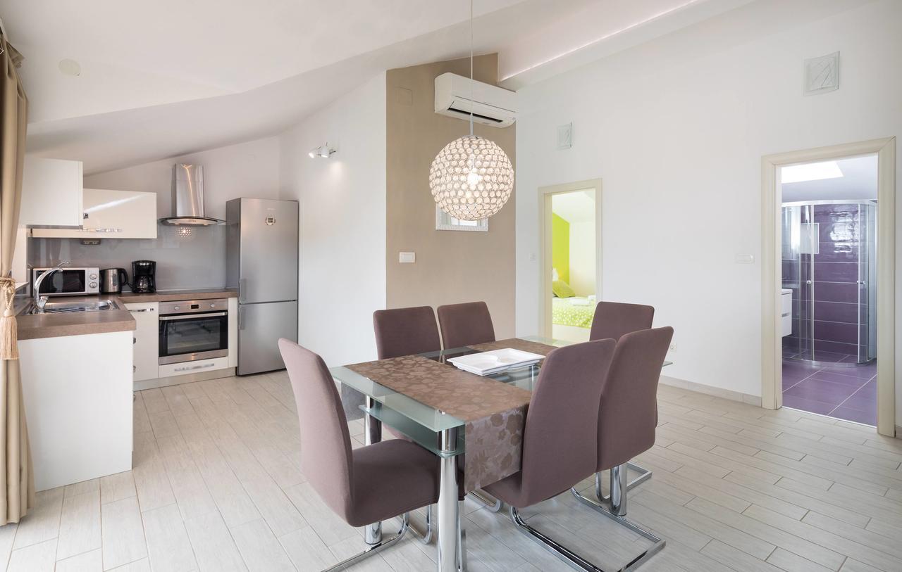 Pavao Apartments Vrboska Ngoại thất bức ảnh